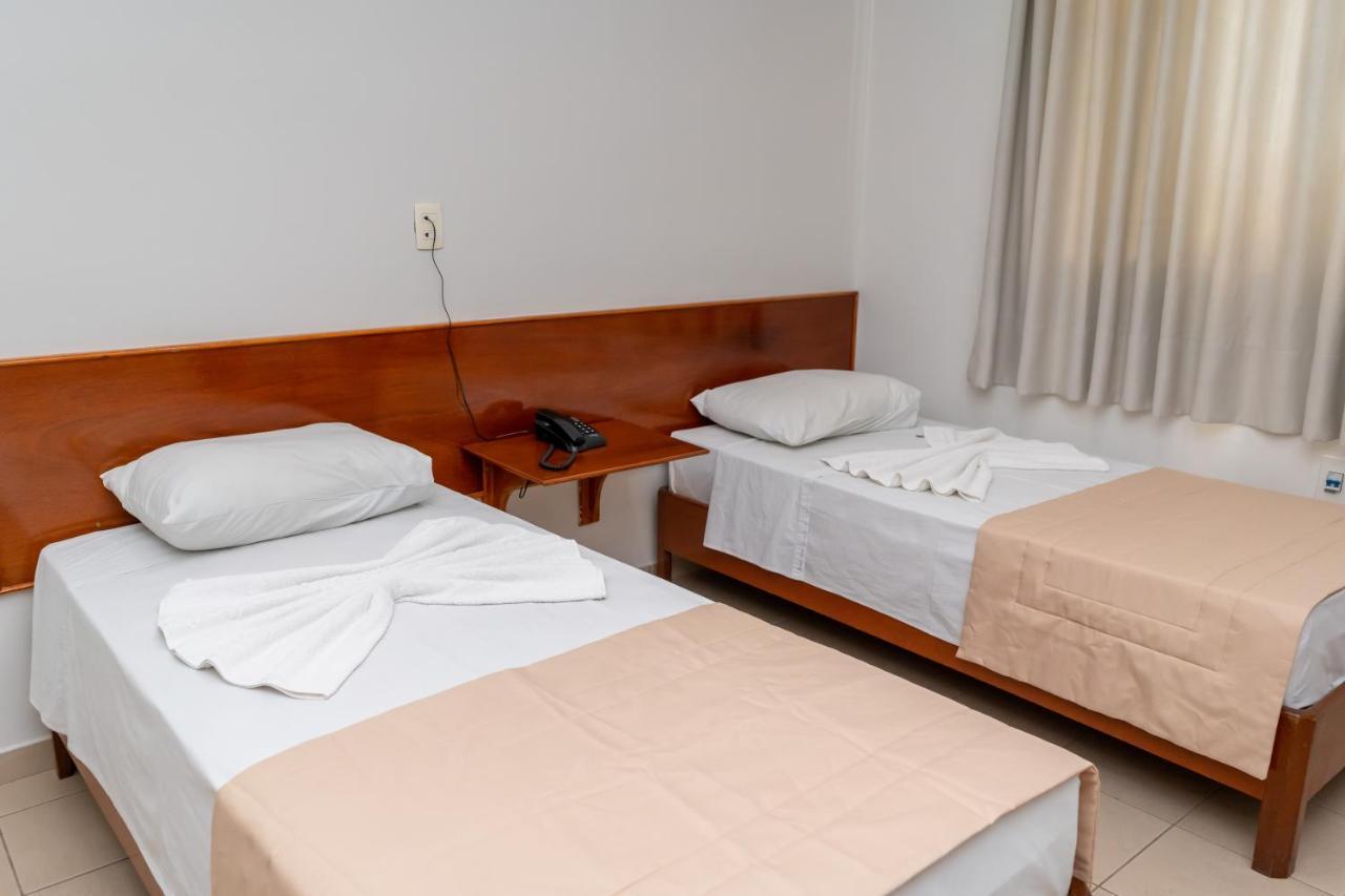 Bandeirantes Hotel クイアバ エクステリア 写真